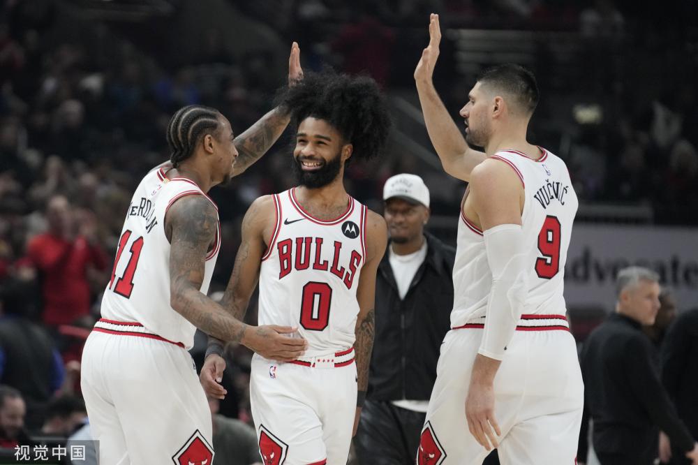 这名前锋已 这名前锋已