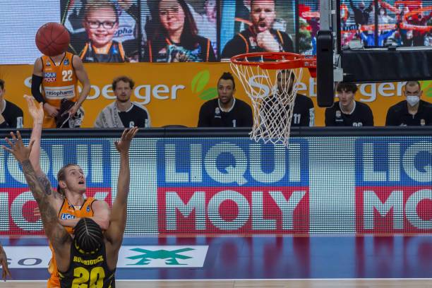 完善防守策 完善防守策